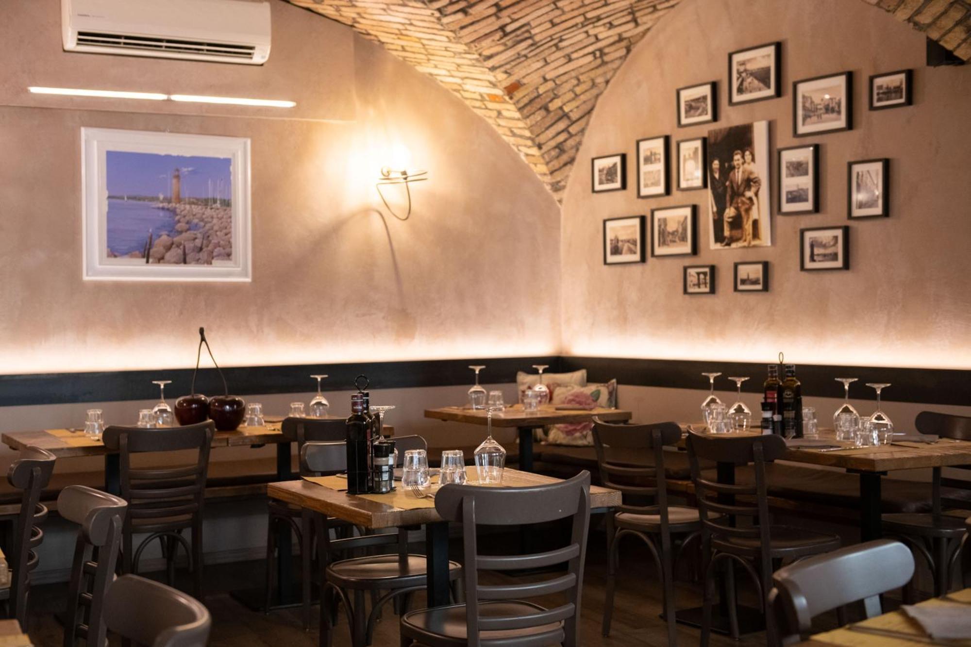 Alessi Hotel Trattoria Desenzano del Garda Eksteriør billede