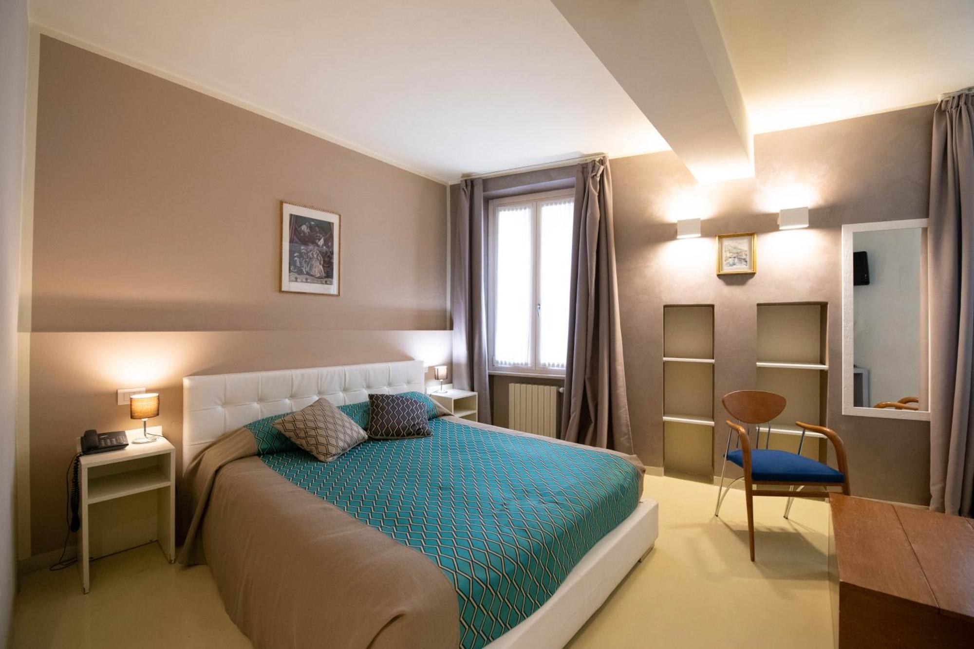 Alessi Hotel Trattoria Desenzano del Garda Eksteriør billede